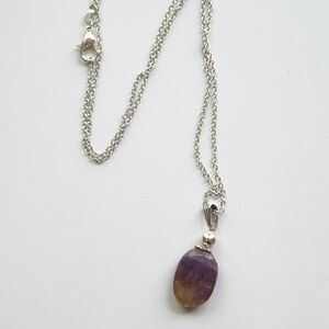 Elegant Silver and Purple Pendant Necklace